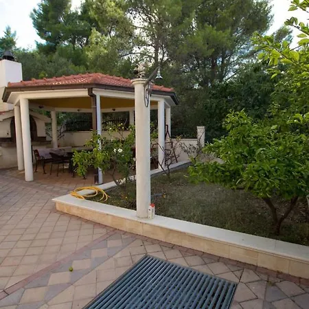 Apartments Anika * Trogir