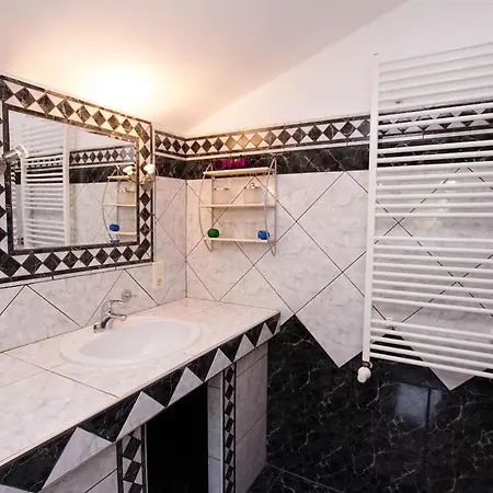 Apartments Anika Apartment Trogir